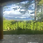 Pirin Golf Emila Chalé