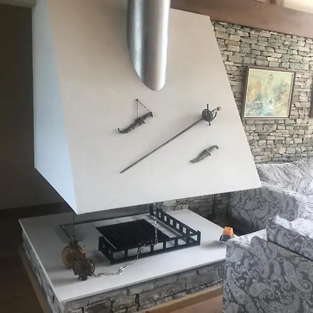 Σαλέ Pirin Golf Emila *