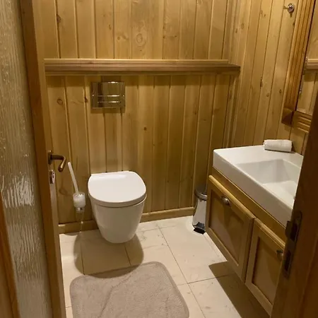 Pirin Golf Emila Σαλέ