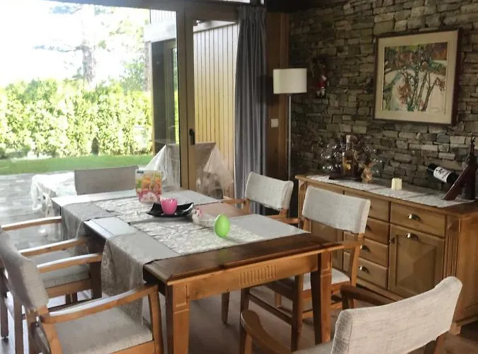 Pirin Golf Emila Chalé